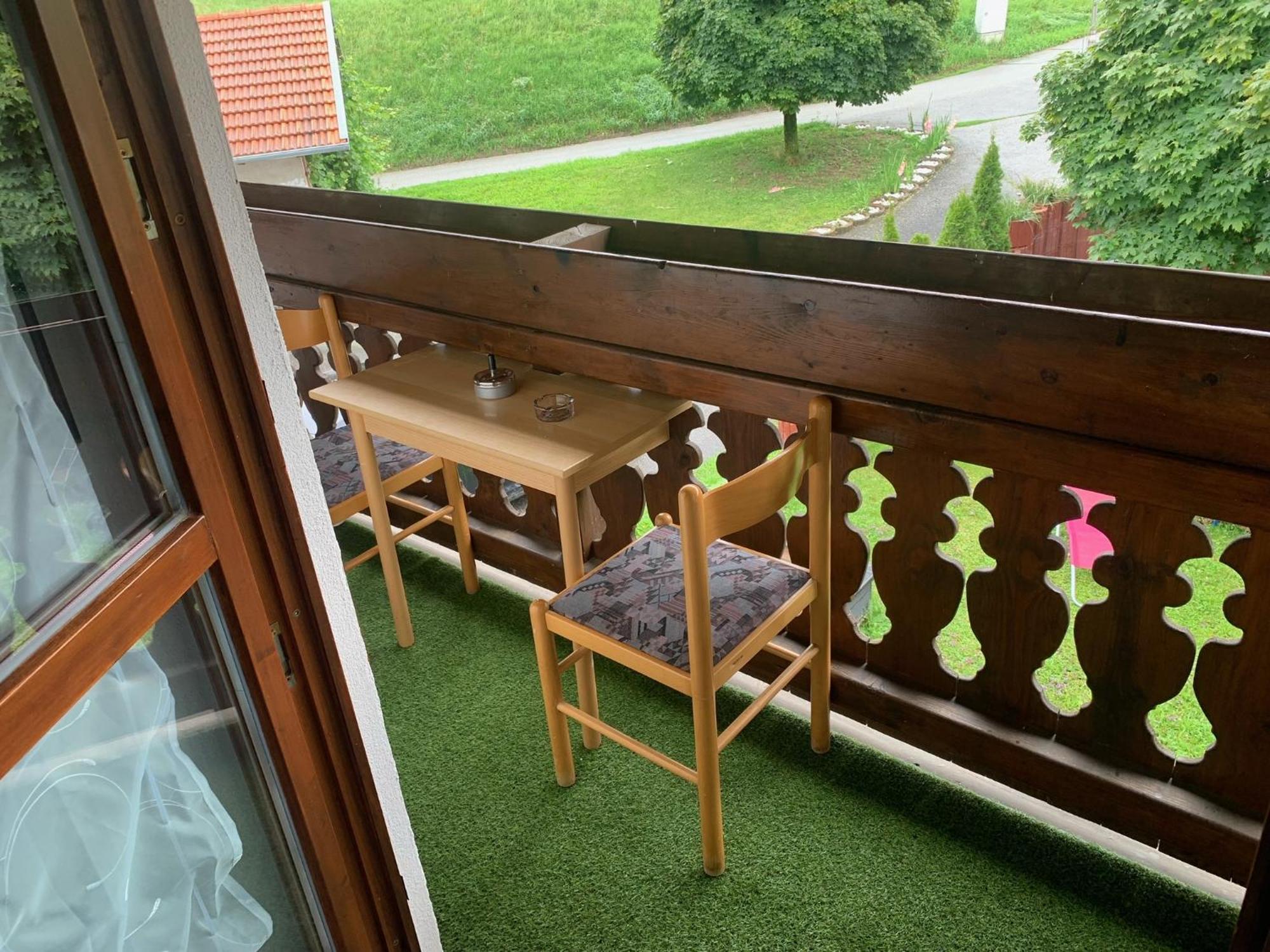 Ferienwohnung Am Ponyhof Altotting Exterior photo
